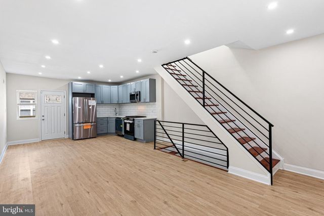 1424 S NAPA ST, Philadelphia, PA 19146