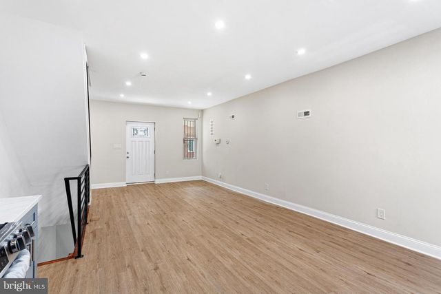 1424 S NAPA ST, Philadelphia, PA 19146