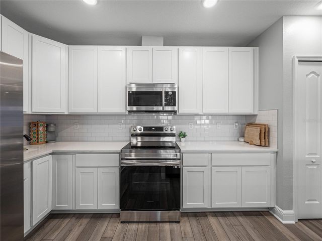 11232 BRAM BAY COURT, San Antonio, FL 33576