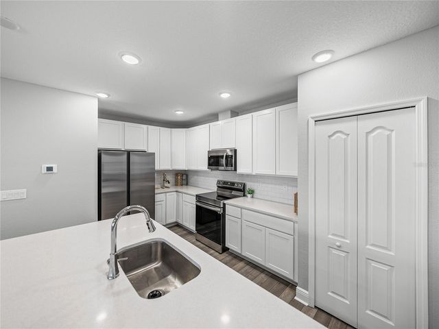 11232 BRAM BAY COURT, San Antonio, FL 33576