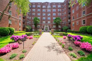 113-14 72nd Road 1J, Forest Hills, NY 11375