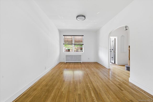52-37 39th Avenue, Sunnyside, NY 11104