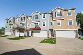 1028 NE 49th Lane, Ankeny, IA 50021