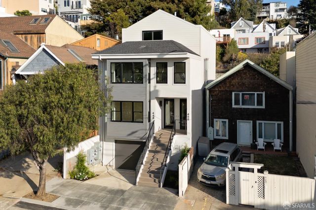 450 Valley Street, San Francisco, CA 94131