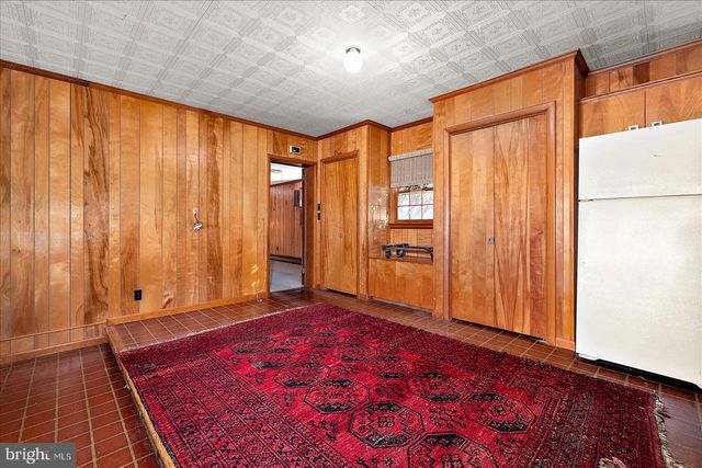 1214 ORCHARD CIR, Salisbury, MD 21801