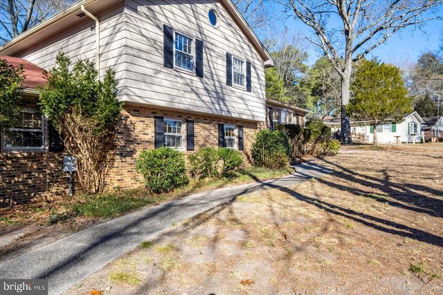 1214 ORCHARD CIR, Salisbury, MD 21801