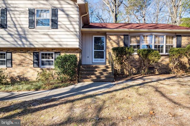 1214 ORCHARD CIR, Salisbury, MD 21801
