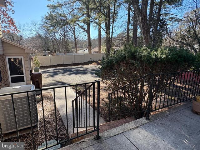 1214 ORCHARD CIR, Salisbury, MD 21801