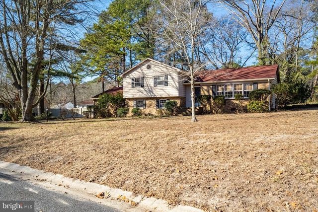 1214 ORCHARD CIR, Salisbury, MD 21801