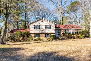 1214 ORCHARD CIR, Salisbury, MD 21801