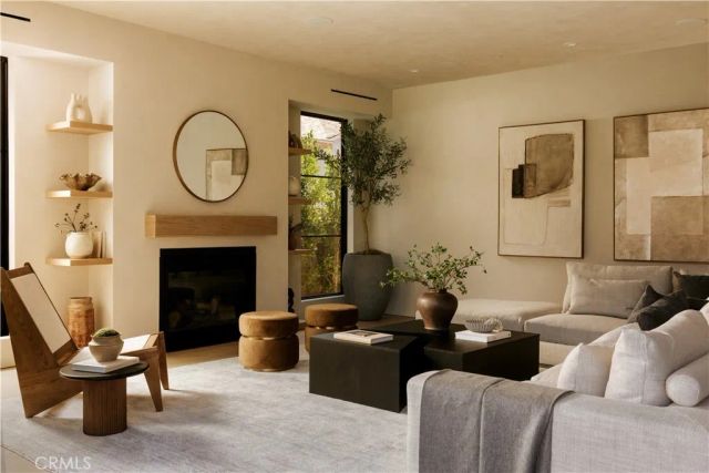 4926 Nagle Avenue, Sherman Oaks, CA 91423