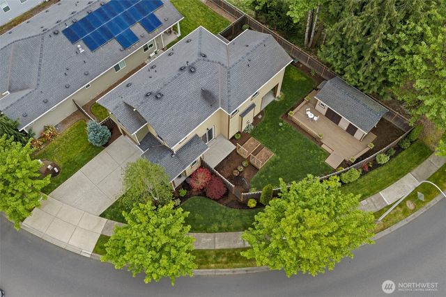8896 Silverspot Drive SE, Tumwater, WA 98501