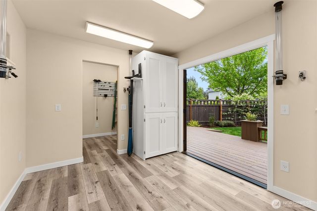 8896 Silverspot Drive SE, Tumwater, WA 98501