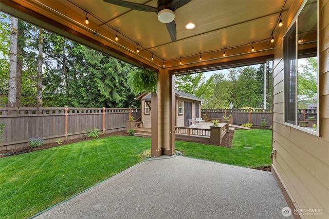 8896 Silverspot Drive SE, Tumwater, WA 98501