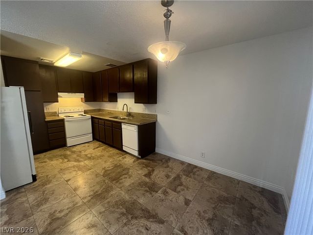 6007 Bromley Avenue, Las Vegas, NV 89107