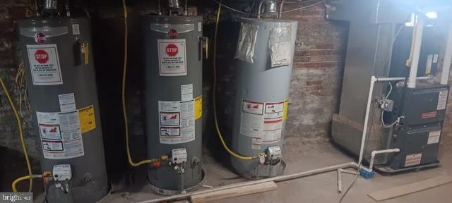 3126 E BALTIMORE ST, Baltimore, MD 21224