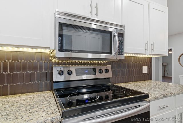 204 W Albuquerque Street, Broken Arrow, OK 74011