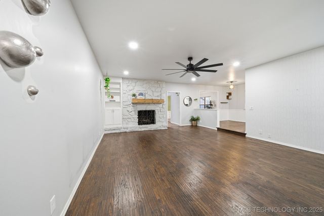 204 W Albuquerque Street, Broken Arrow, OK 74011