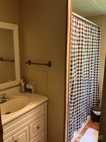 2741 E Timberlake Drive W, Shelton, WA 98584