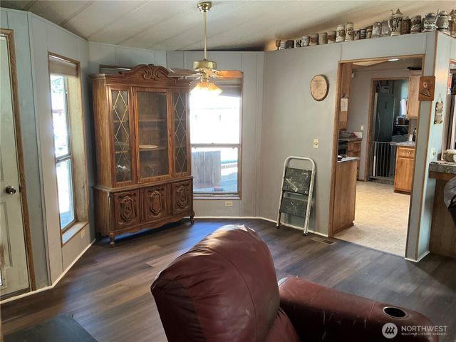 2741 E Timberlake Drive W, Shelton, WA 98584