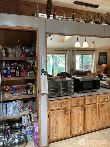 2741 E Timberlake Drive W, Shelton, WA 98584