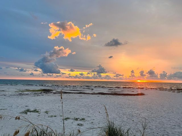 880 MANDALAY AVENUE S806, Clearwater Beach, FL 33767