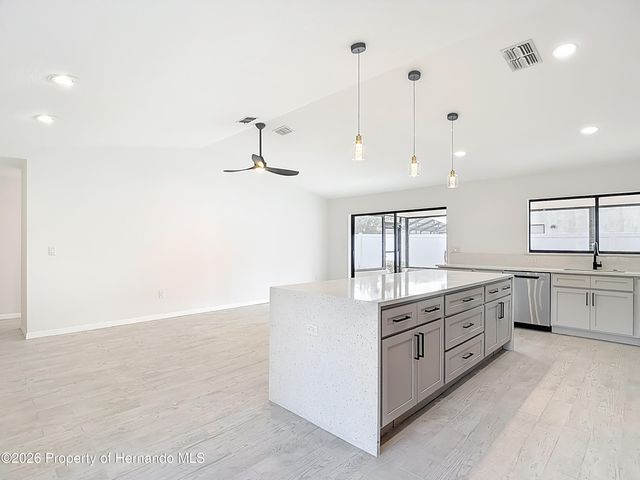 7478 Dundee Way, Spring Hill, FL 34613