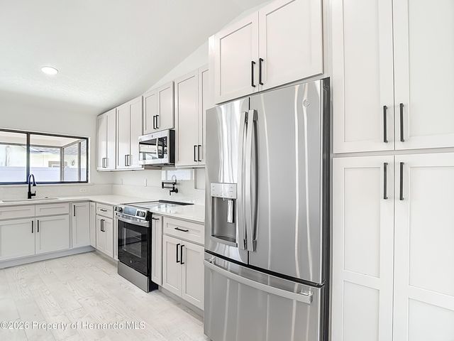 7478 Dundee Way, Spring Hill, FL 34613