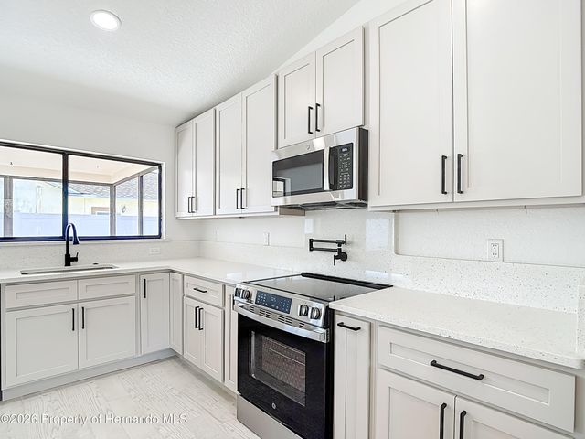 7478 Dundee Way, Spring Hill, FL 34613