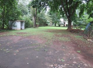 89 Linden St, Bridgewater Twp., NJ 08807