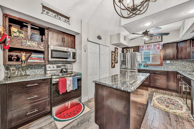 2015 Denniston AVE SW, Roanoke, VA 24015