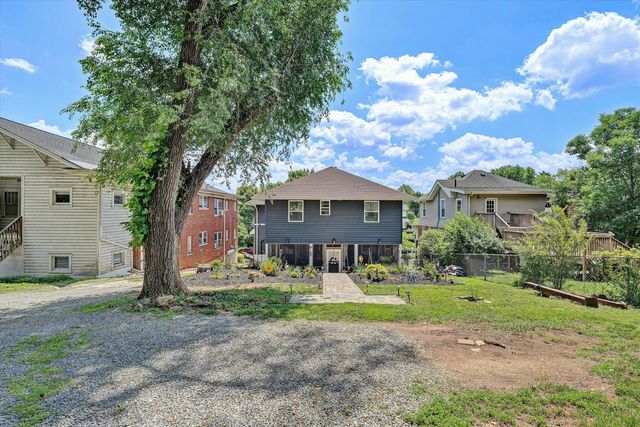 2015 Denniston AVE SW, Roanoke, VA 24015