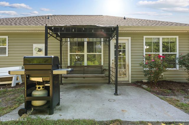 1212 South Brook Road, Winnabow, NC 28479
