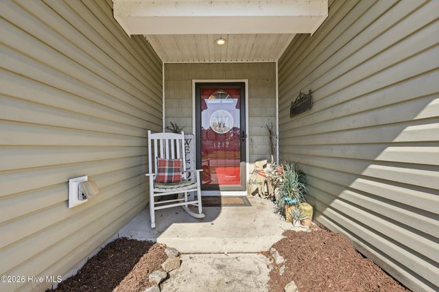 1212 South Brook Road, Winnabow, NC 28479