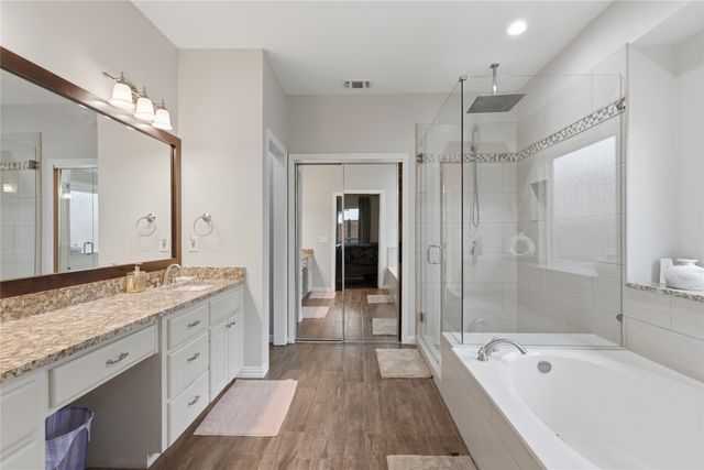 5904 Heron Cove Lane, The Colony, TX 75056