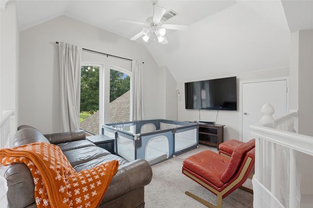 5904 Heron Cove Lane, The Colony, TX 75056