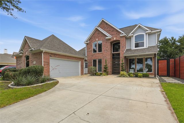 5904 Heron Cove Lane, The Colony, TX 75056