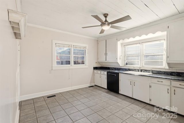 114 N Harris Street N, China Grove, NC 28023