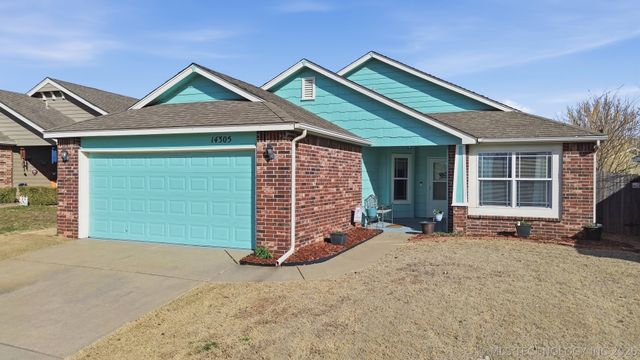 14305 E 112th Place N, Owasso, OK 74055