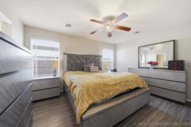 14305 E 112th Place N, Owasso, OK 74055