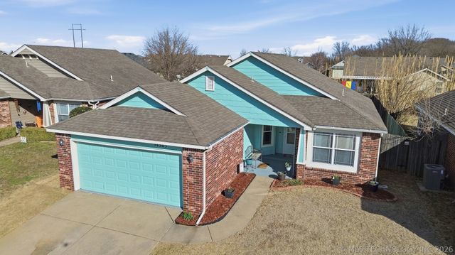 14305 E 112th Place N, Owasso, OK 74055