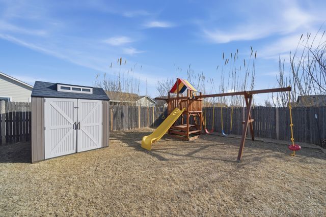 14305 E 112th Place N, Owasso, OK 74055