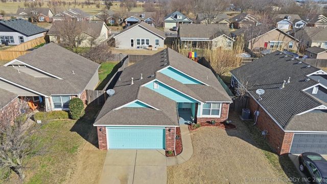 14305 E 112th Place N, Owasso, OK 74055