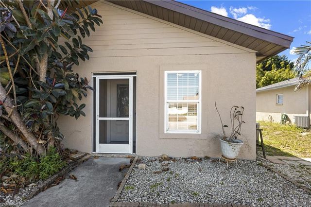 17524 Dumont DR, Fort Myers, FL 33967