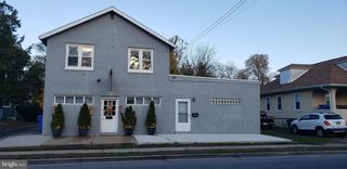 621 N FORKLANDING RD #B, Maple Shade, NJ 08052