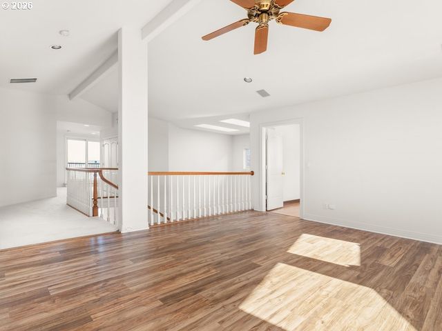 165 N LOTUS BEACH Dr, Portland, OR 97217