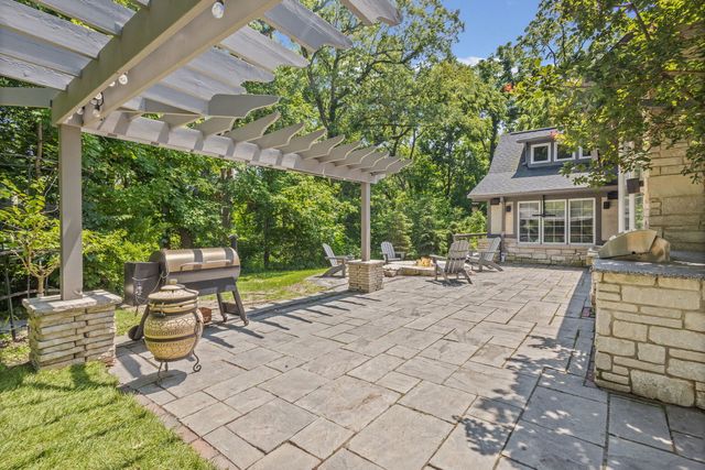 12307 S Hobart Street, Palos Park, IL 60464