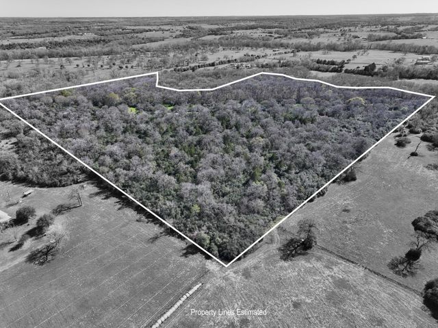 000 Zettel Road, New Ulm, TX 78950