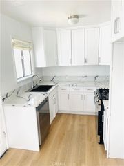 5754 Vineland Avenue, North Hollywood, CA 91601