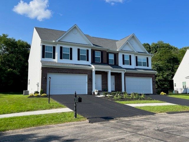 227 Bentbrook Cir, Cranberry Twp, PA 16066